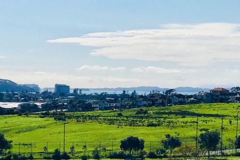 Photo of property in 27 Old Mill Road, Silverdale, 0932