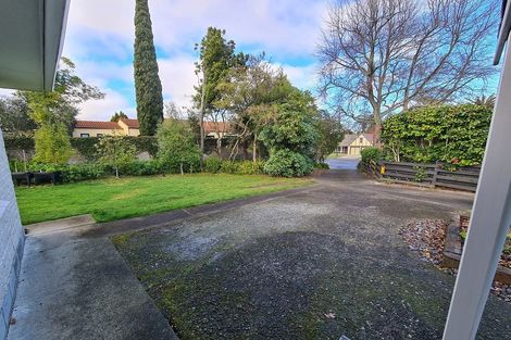 Photo of property in 32 Redwood Grove, Hokowhitu, Palmerston North, 4410