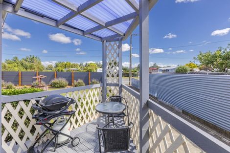 Photo of property in 40 Charles Street, Takapau, 4203