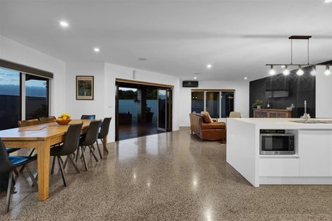 Photo of property in 1 Ta Paora Drive, Bell Block, New Plymouth, 4312