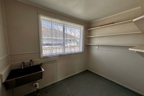 Photo of property in 67 Fairfield Road, Hawera, 4610