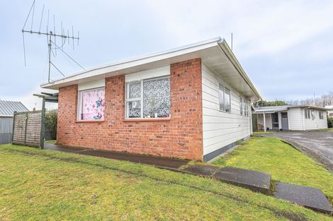 Photo of property in 9a-9b Banks Place, Tawhero, Wanganui, 4501