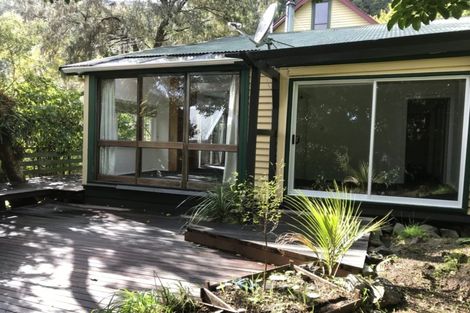 Photo of property in 10 Korimako Road, Days Bay, Lower Hutt, 5013