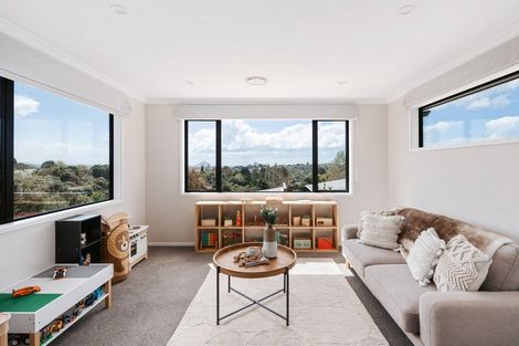 Photo of property in 4 Estates Terrace, Welcome Bay, Tauranga, 3175