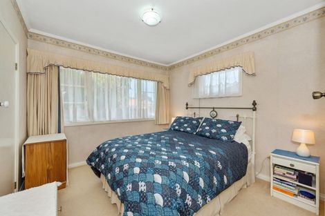 Photo of property in 9 Minchin Crescent, St Andrews, Hamilton, 3200