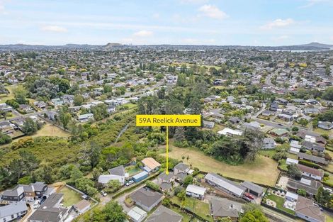 Photo of property in 59a Reelick Avenue, Pakuranga Heights, Auckland, 2010