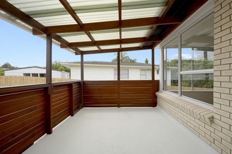 Photo of property in 56 Fitzwater Place, Henderson, Auckland, 0612