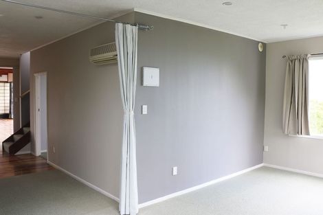 Photo of property in 29 Magnolia Grove, Maungaraki, Lower Hutt, 5010