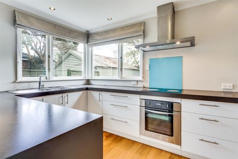 Photo of property in 4 Merton Place, Bryndwr, Christchurch, 8053