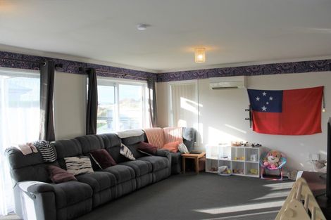 Photo of property in 77 Lothian Crescent, Strathern, Invercargill, 9812