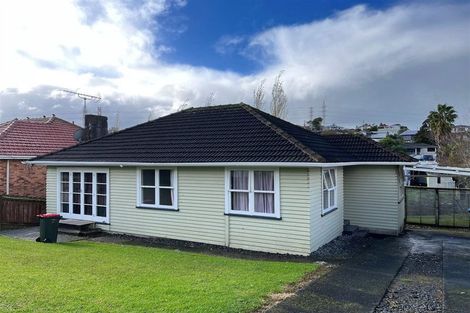 Photo of property in 9 Battersby Avenue, Mount Roskill, Auckland, 1041