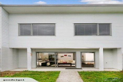Photo of property in 25/3 Hulme Place, Henderson, Auckland, 0612