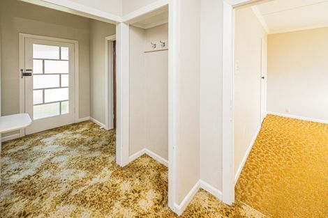 Photo of property in 19 Hutchison Crescent, Durie Hill, Whanganui, 4500