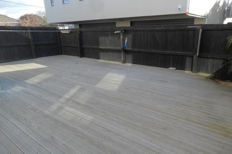 Photo of property in 2/75 Burke Street, Addington, Christchurch, 8024