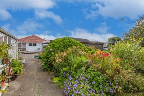 Photo of property in 25 Bibby Street, Waipawa, 4210