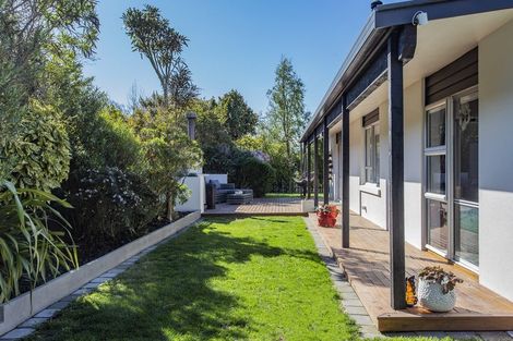 Photo of property in 7 Wakelin Place, Redwood, Christchurch, 8051