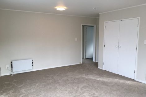 Photo of property in 2/13 Dolbear Street, Titirangi, Auckland, 0604