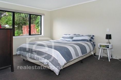 Photo of property in 40 Whanake Street, Titahi Bay, Porirua, 5022