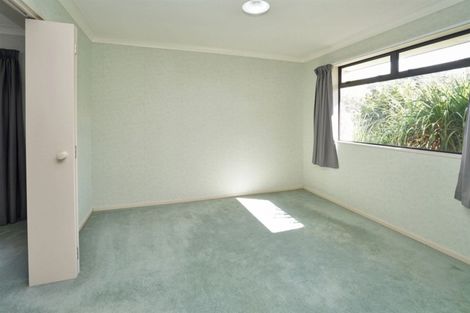 Photo of property in 16 Bouverie Crescent, Flagstaff, Hamilton, 3210