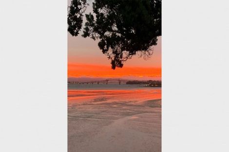 Photo of property in 96 Ngataringa Road, Devonport, Auckland, 0624