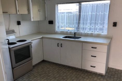 Photo of property in 2/49 Waltham Road, Sydenham, Christchurch, 8023