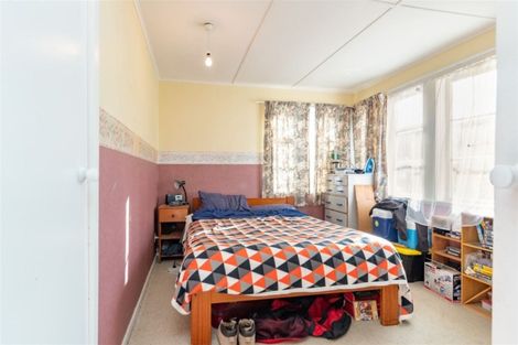 Photo of property in 50 Compton Crescent, Taita, Lower Hutt, 5011