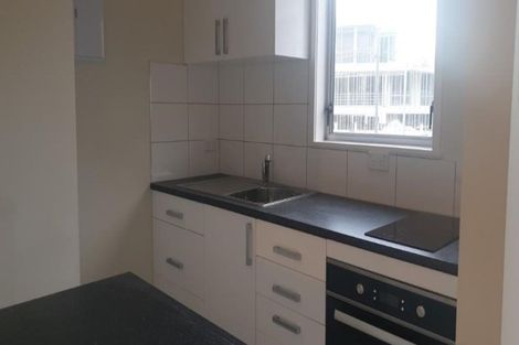 Photo of property in 4/21 The Mall, Mount Maunganui, 3116
