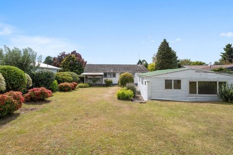 Photo of property in 100 Pandora Avenue, Sunnybrook, Rotorua, 3015