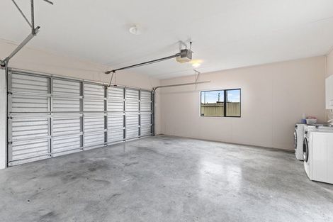 Photo of property in 2 Pharazyn Street, Feilding, 4702