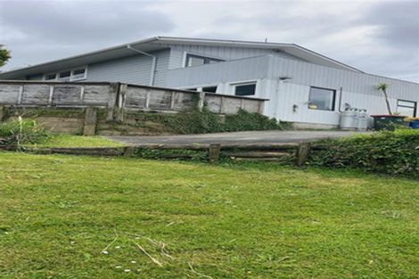Photo of property in 158 Carlisle Road, Northcross, Auckland, 0632