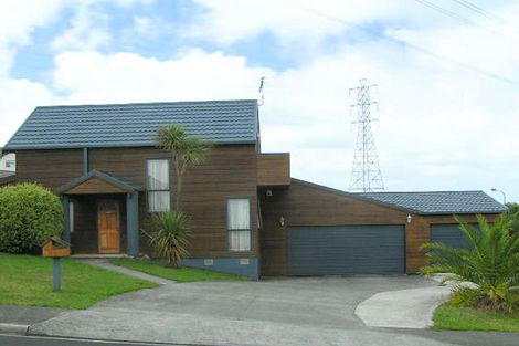Photo of property in 6 Breenagh Place, Massey, Auckland, 0614