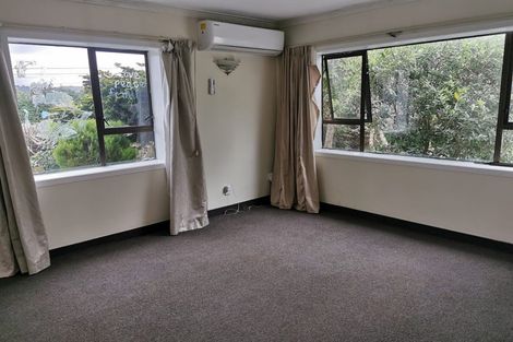 Photo of property in 42 Kamahi Street, Stokes Valley, Lower Hutt, 5019