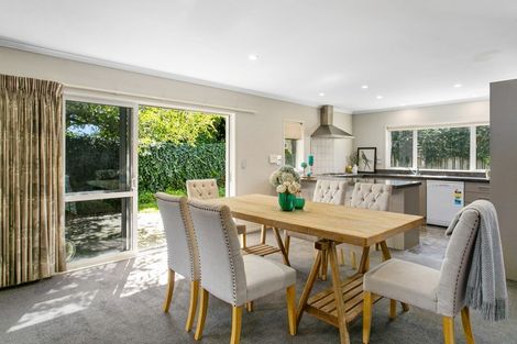 Photo of property in 49a Clare Street, Cambridge, 3434