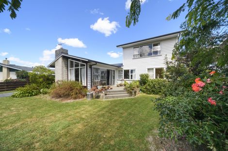 Photo of property in 17 Rennie Avenue, Milson, Palmerston North, 4414
