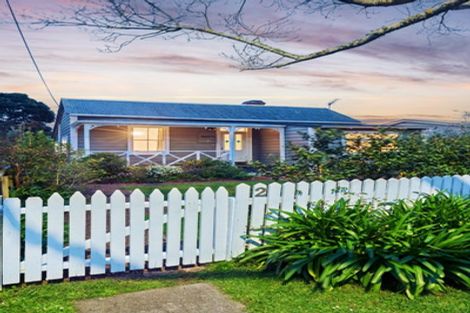 Photo of property in 2/2 Evan Street, Belmont, Auckland, 0622