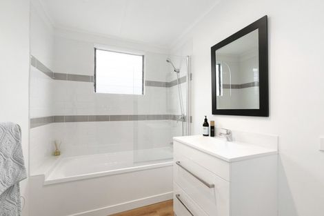 Photo of property in 37 Wesley Street, South Dunedin, Dunedin, 9012