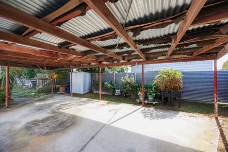 Photo of property in 34 Ruamahanga Crescent, Terrace End, Palmerston North, 4410