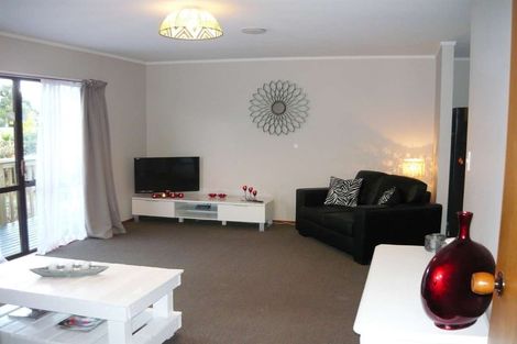 Photo of property in 27a Hawkings Crescent, Kerikeri, 0230