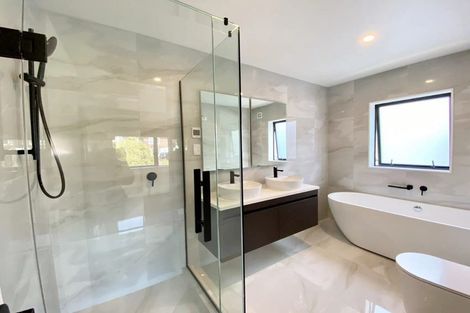 Photo of property in 1b Gregory Place, Mount Roskill, Auckland, 1041