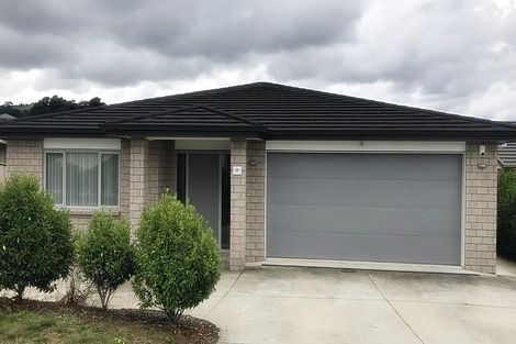 Photo of property in 17 Kilbryde Crescent, Pokeno, 2402