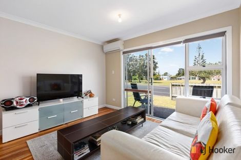 Photo of property in 51 Beach Road, Waihi Beach, 3611
