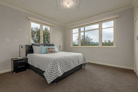 Photo of property in 51 Wood Street, Takaro, Palmerston North, 4410