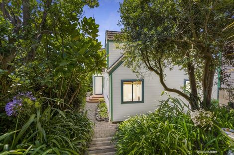 Photo of property in 23 Pinnacle Street, Seatoun, Wellington, 6022