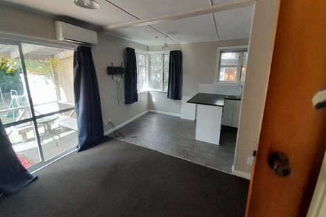 Photo of property in 16 Primrose Street, Northcote, Christchurch, 8052