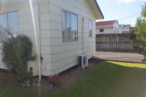 Photo of property in 195a Cambridge Street, Levin, 5510