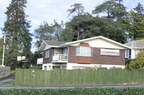 Photo of property in 332 Cobham Drive, Hillcrest, Hamilton, 3216