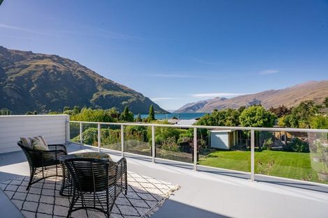 Photo of property in 77 Kent Street, Kingston, Athol, 9793