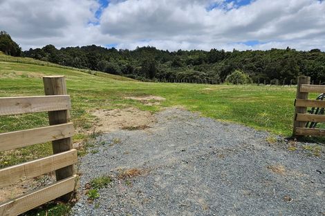 Photo of property in 674 Millbrook Road, Waipu, 0582