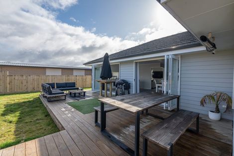 Photo of property in 6 Maru Terrace, Wharewaka, Taupo, 3330