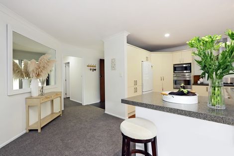 Photo of property in 15 Travis Street, Taradale, Napier, 4112